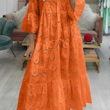 Robe Longue Brodée à Col V