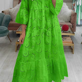 Robe Longue Brodée à Col V