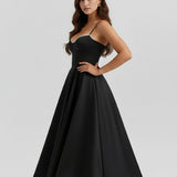 Robe Midi Évasée à Bretelles Fines