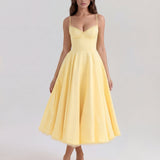 Robe Midi Évasée à Bretelles Fines