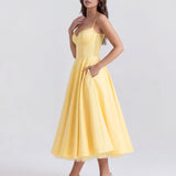 Robe Midi Évasée à Bretelles Fines