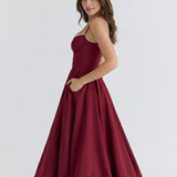 Robe Midi Évasée à Bretelles Fines
