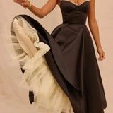 Robe Midi Élégante à Bretelles Satinées