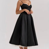 Robe Midi Élégante à Bretelles Satinées