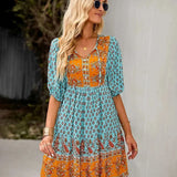 Robe Courte Imprimée à Col V