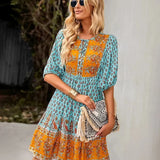 Robe Courte Imprimée à Col V