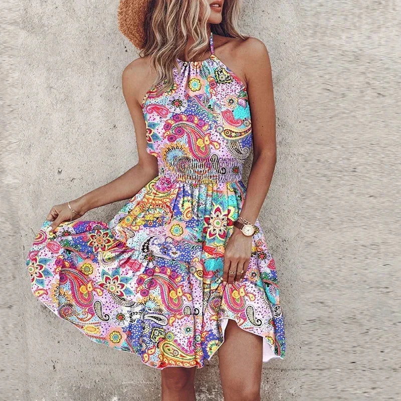 Robe Courte Fleurie à Col Montant