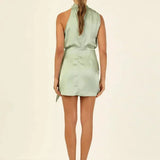 Robe Courte Satinée à Col Drapé