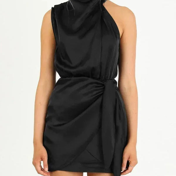 Robe Courte Satinée à Col Drapé