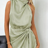 Robe Courte Satinée à Col Drapé