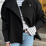 Veste femme en laine boutonnée à col montant