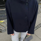 Veste femme en laine boutonnée à col montant