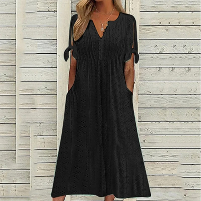 Robe Longue Broderie Anglaise Col V Coupe Évasée Été Chic
