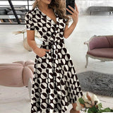 Robe Midi Évasée Taille Ceinturée Manches Courtes Élégance Chic