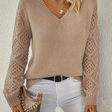 Pull en maille col V à manches crochet pour femme