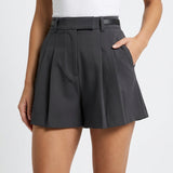 Short femme taille haute coupe ample évasée